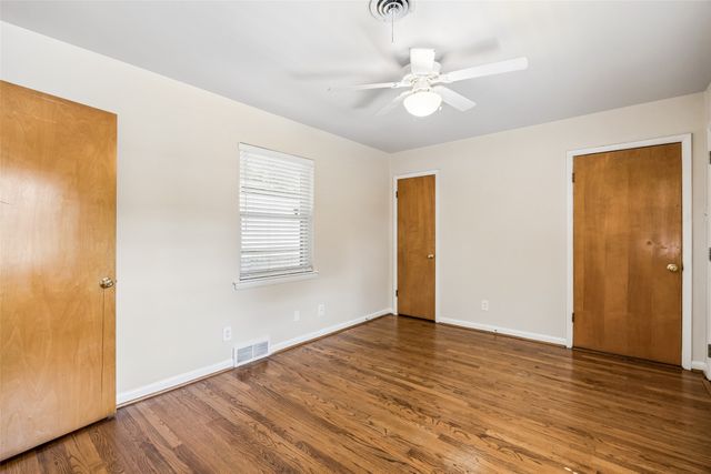 6147 Woodcrest Lane, Dallas, TX 75214