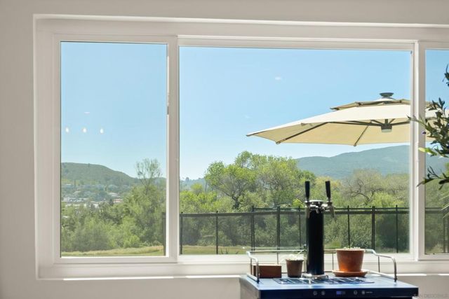 9081 Inverness, Santee, CA 92071