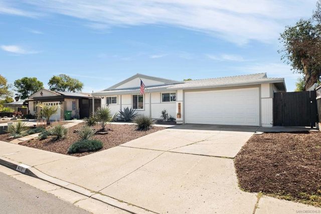 9081 Inverness, Santee, CA 92071