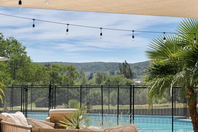 9081 Inverness, Santee, CA 92071