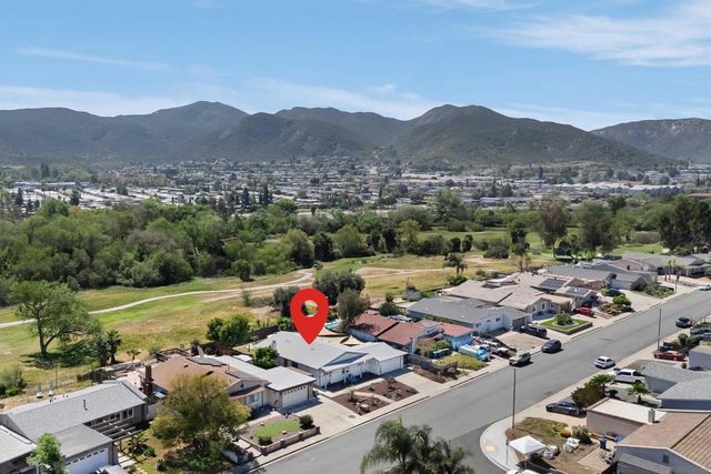 9081 Inverness, Santee, CA 92071