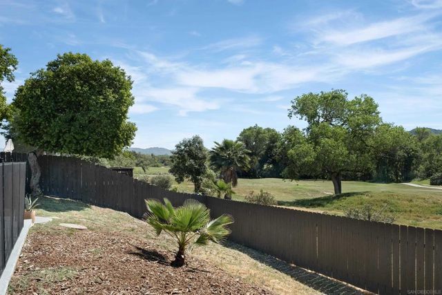 9081 Inverness, Santee, CA 92071