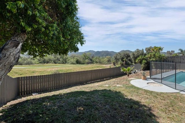 9081 Inverness, Santee, CA 92071