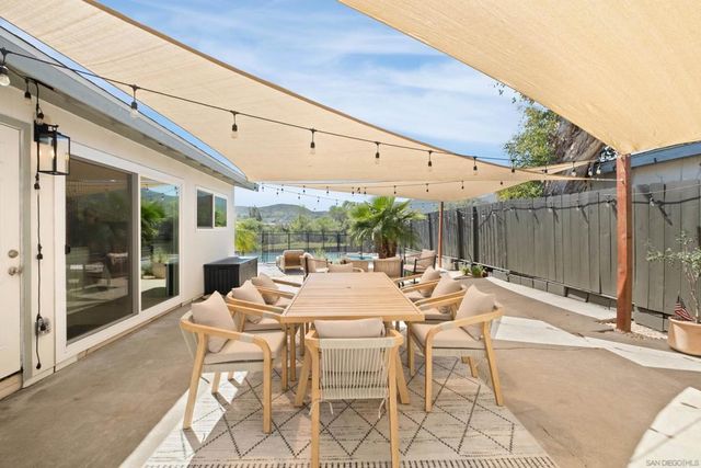 9081 Inverness, Santee, CA 92071