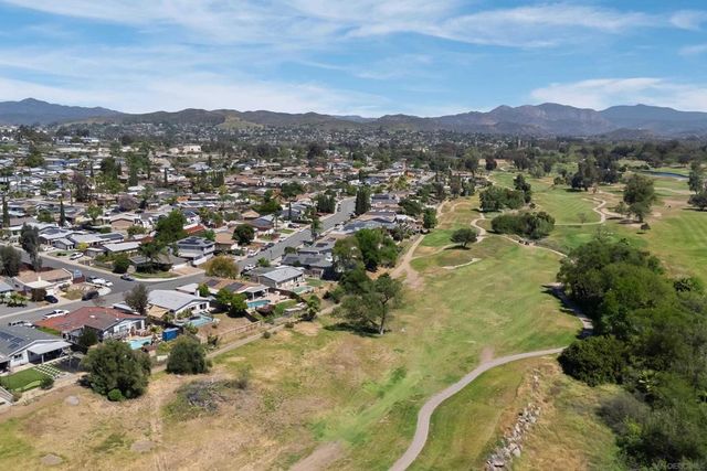 9081 Inverness, Santee, CA 92071