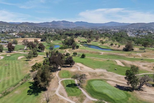 9081 Inverness, Santee, CA 92071