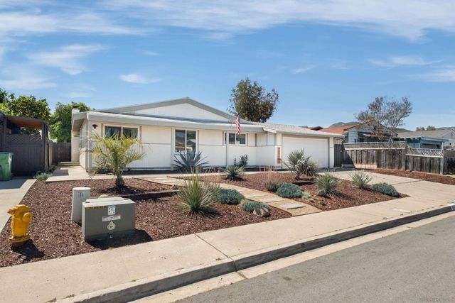 9081 Inverness, Santee, CA 92071