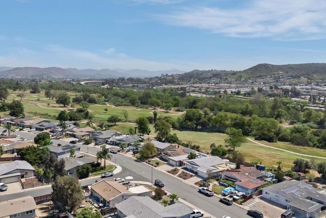 9081 Inverness, Santee, CA 92071