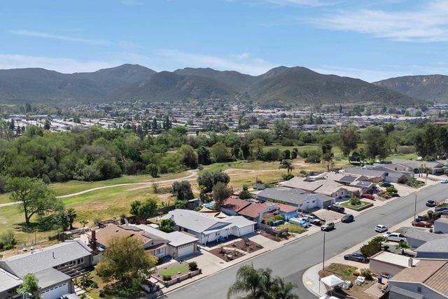 9081 Inverness, Santee, CA 92071