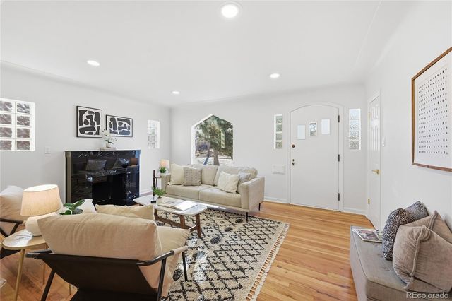 4580 Zuni Street, Denver, CO 80211