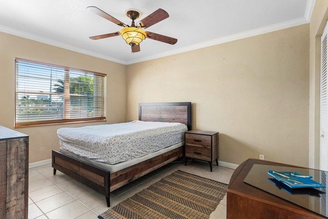 2201 SE 9th Street 107, Pompano Beach, FL 33062