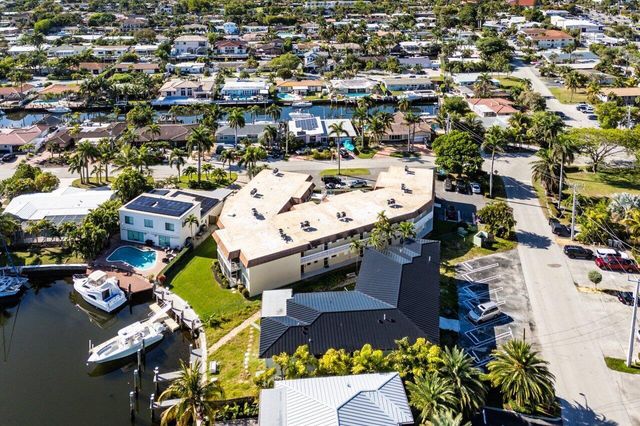 2201 SE 9th Street 107, Pompano Beach, FL 33062