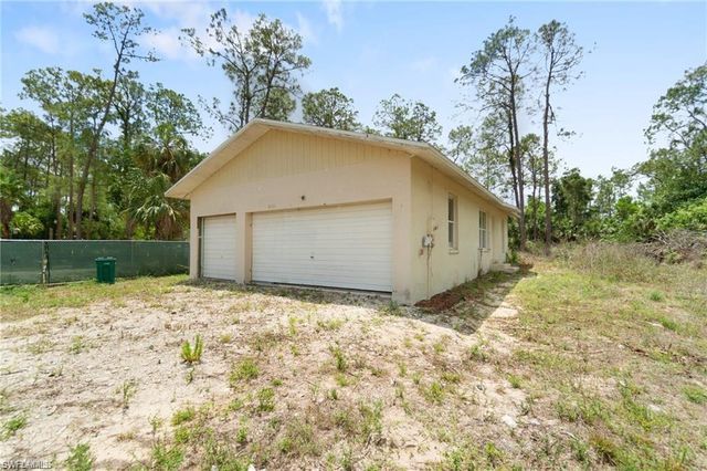 4106 3rd AVE SW, Naples, FL 34119