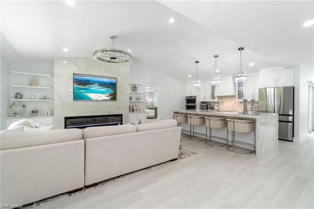 4106 3rd AVE SW, Naples, FL 34119