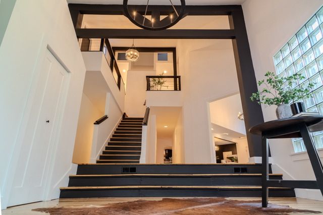 3704 Homeland Dr, Nashville, TN 37218