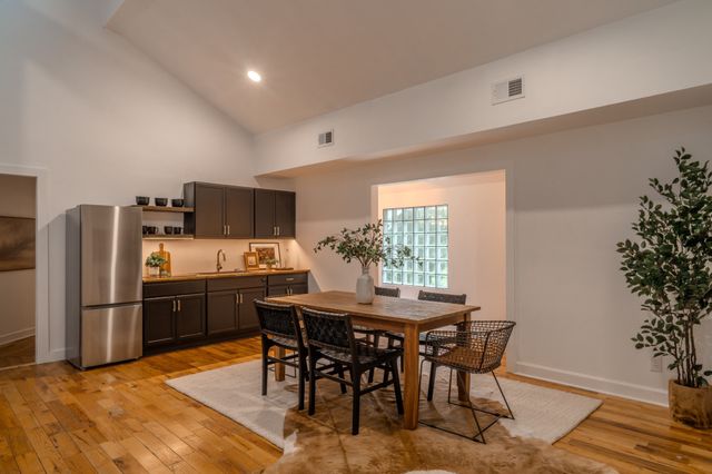 3704 Homeland Dr, Nashville, TN 37218