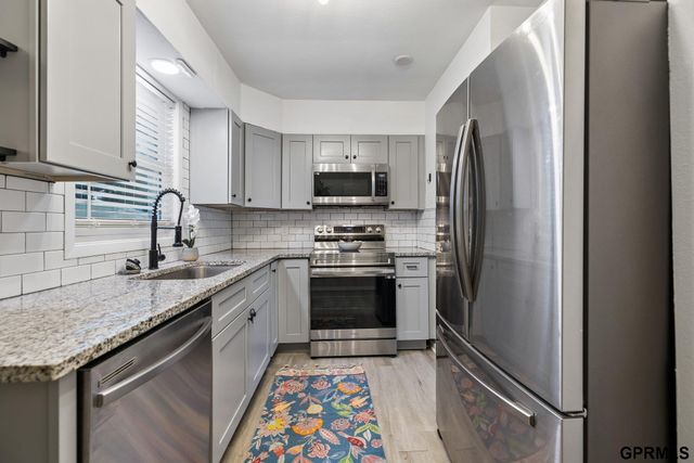 6900 Lidco Court, Lincoln, NE 68507