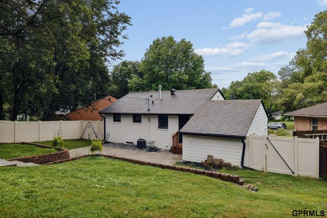6900 Lidco Court, Lincoln, NE 68507