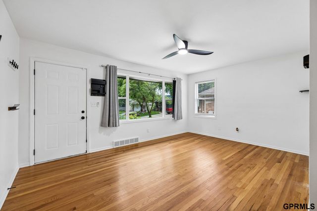 6900 Lidco Court, Lincoln, NE 68507