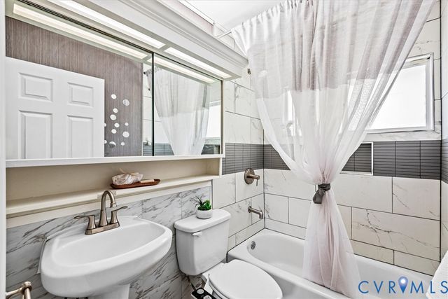 1300 Elon Rd, Henrico, VA 23229