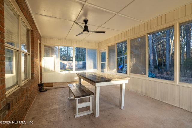 10272 MANORVILLE Drive, Jacksonville, FL 32221