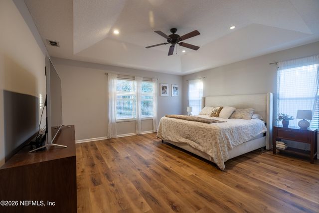 10272 MANORVILLE Drive, Jacksonville, FL 32221