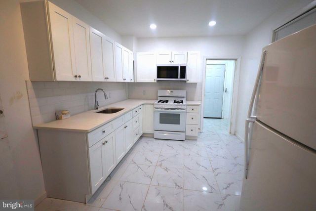 1731 N BAILEY ST, Philadelphia, PA 19121