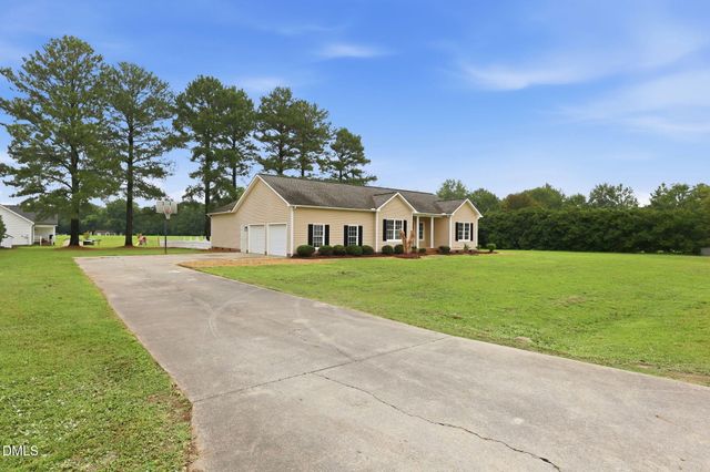 90 Fred Mcleod Lane, Coats, NC 27521