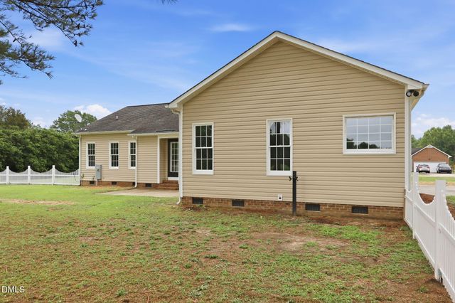 90 Fred Mcleod Lane, Coats, NC 27521