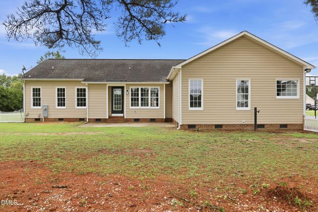 90 Fred Mcleod Lane, Coats, NC 27521