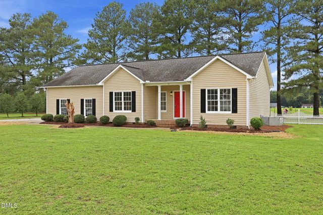 90 Fred Mcleod Lane, Coats, NC 27521