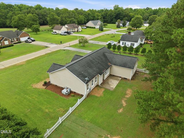 90 Fred Mcleod Lane, Coats, NC 27521