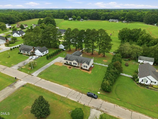 90 Fred Mcleod Lane, Coats, NC 27521