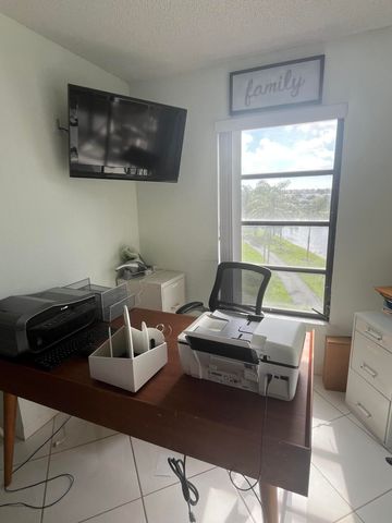 7310 Ashford Place 401, Delray Beach, FL 33446