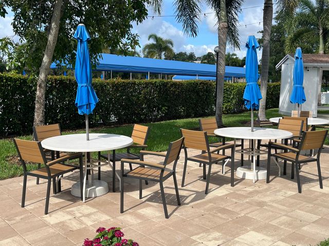 7310 Ashford Place 401, Delray Beach, FL 33446