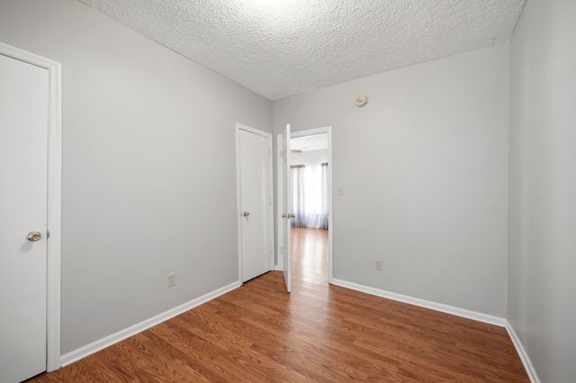 1210 S Irvine Road, Irvine, KY 40336