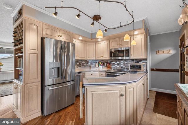 1472 BEARCAT CV, Auburn, PA 17922