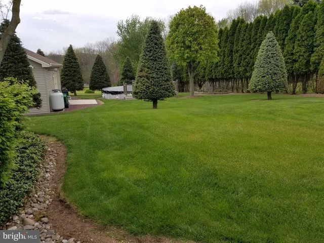 1472 BEARCAT CV, Auburn, PA 17922