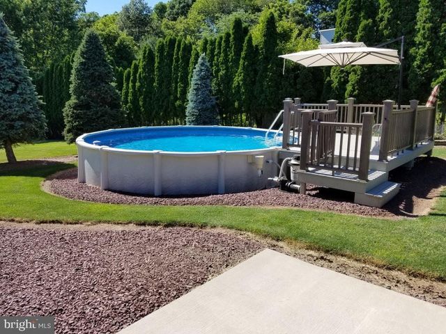 1472 BEARCAT CV, Auburn, PA 17922