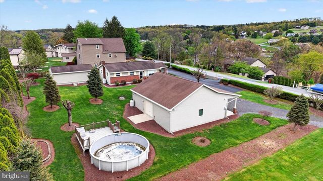 1472 BEARCAT CV, Auburn, PA 17922