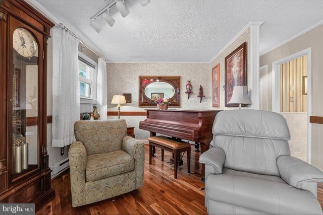 1472 BEARCAT CV, Auburn, PA 17922