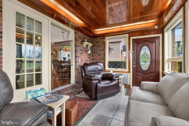 1472 BEARCAT CV, Auburn, PA 17922