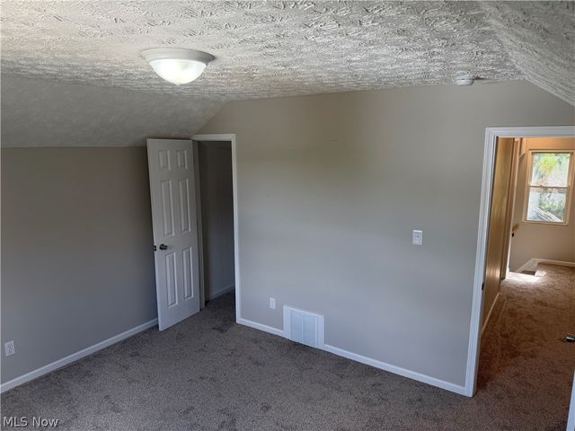 858 Forrest Drive, Akron, OH 44306