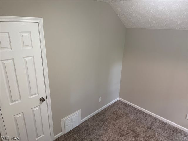 858 Forrest Drive, Akron, OH 44306