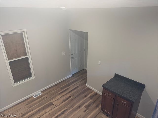 858 Forrest Drive, Akron, OH 44306