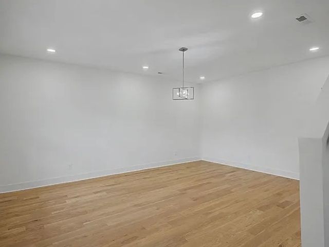 2140 18th Ave, N, Nashville, TN 37208