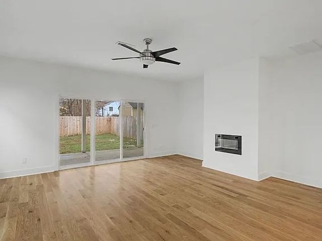 2140 18th Ave, N, Nashville, TN 37208