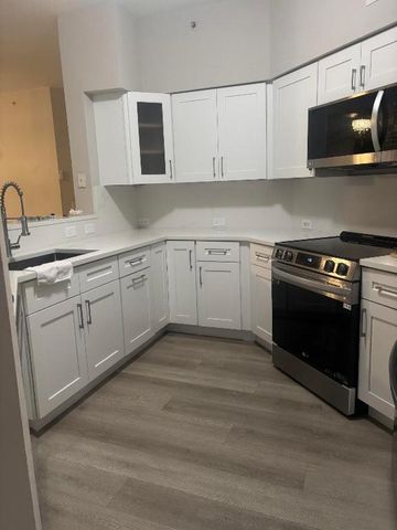 350 Crestwood Circle 106, Royal Palm Beach, FL 33411