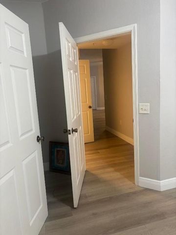 350 Crestwood Circle 106, Royal Palm Beach, FL 33411