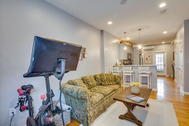 266 Bowen St 1, Boston, MA 02127